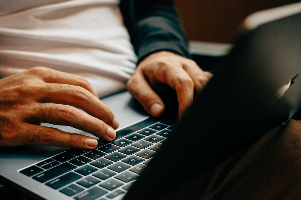 Expert scalable teams create customized business solutions 